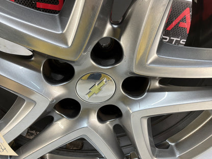 2017 Chevy SS Sedan Factory OEM Front Wheel 19x8.5 OEM