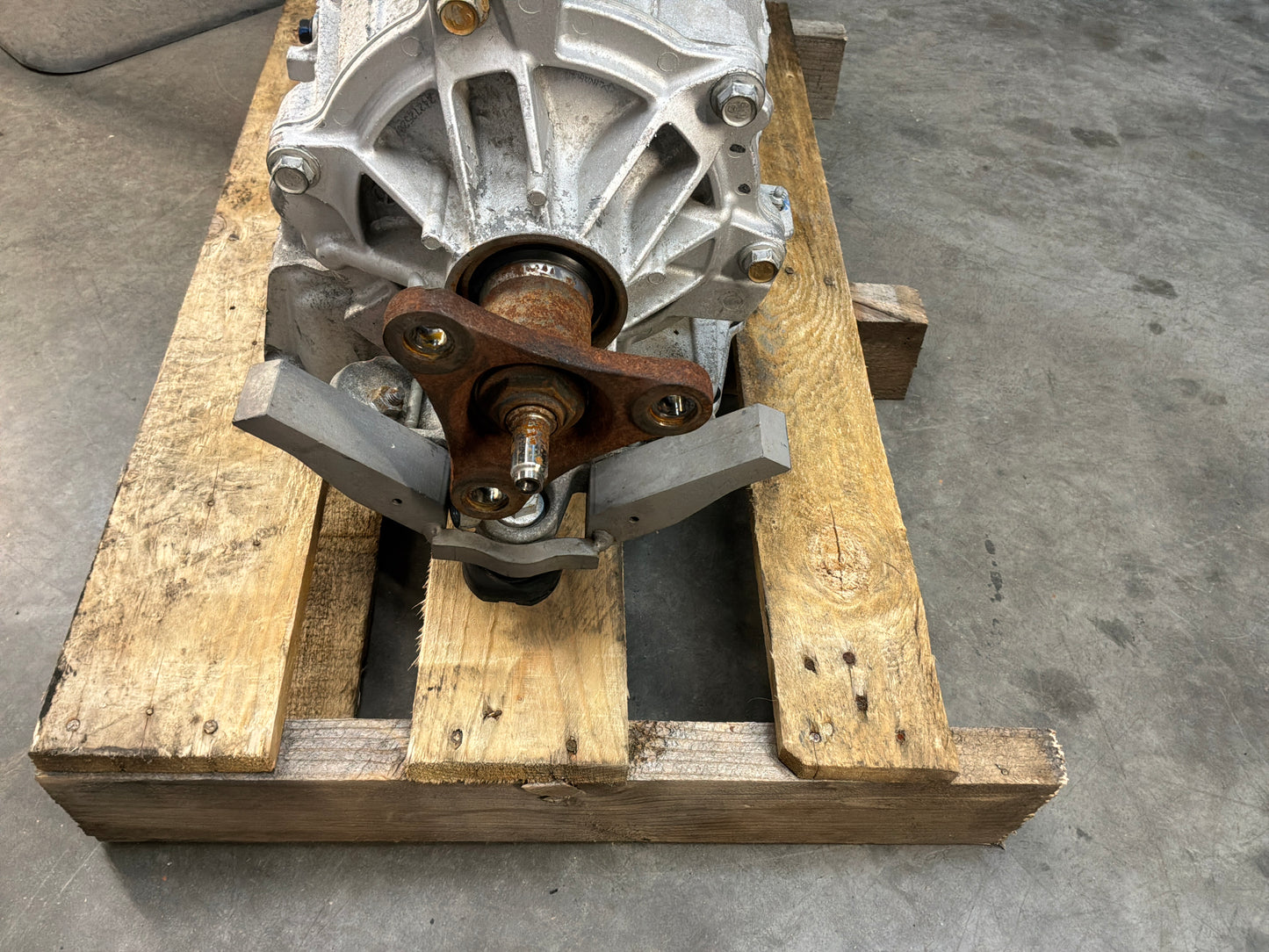 Transmission - Day's Parts Yard