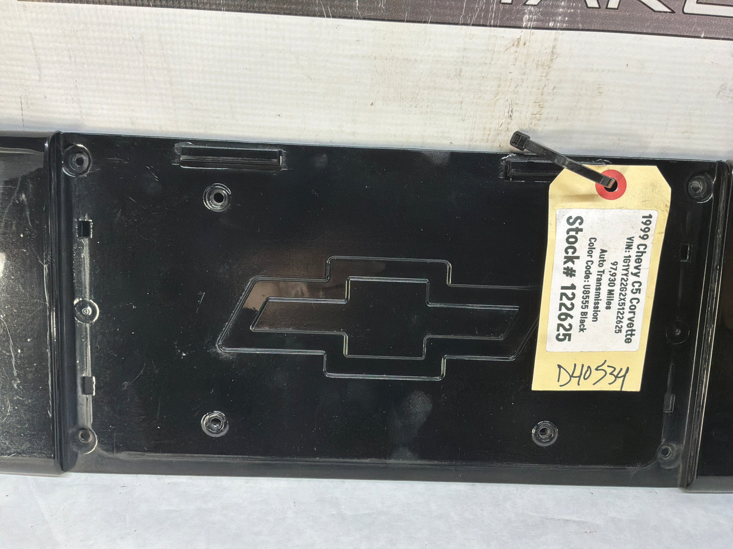 1999 Chevy C5 Corvette Rear License Plate Bracket Finish Panel Reverse Lights Lamps OEM