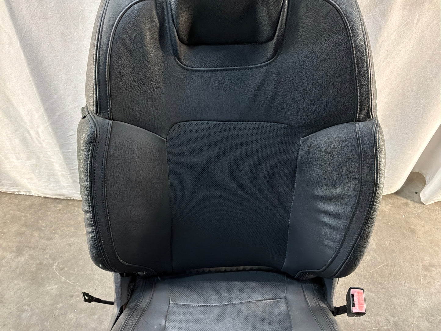 Seats - Day's Parts Yard