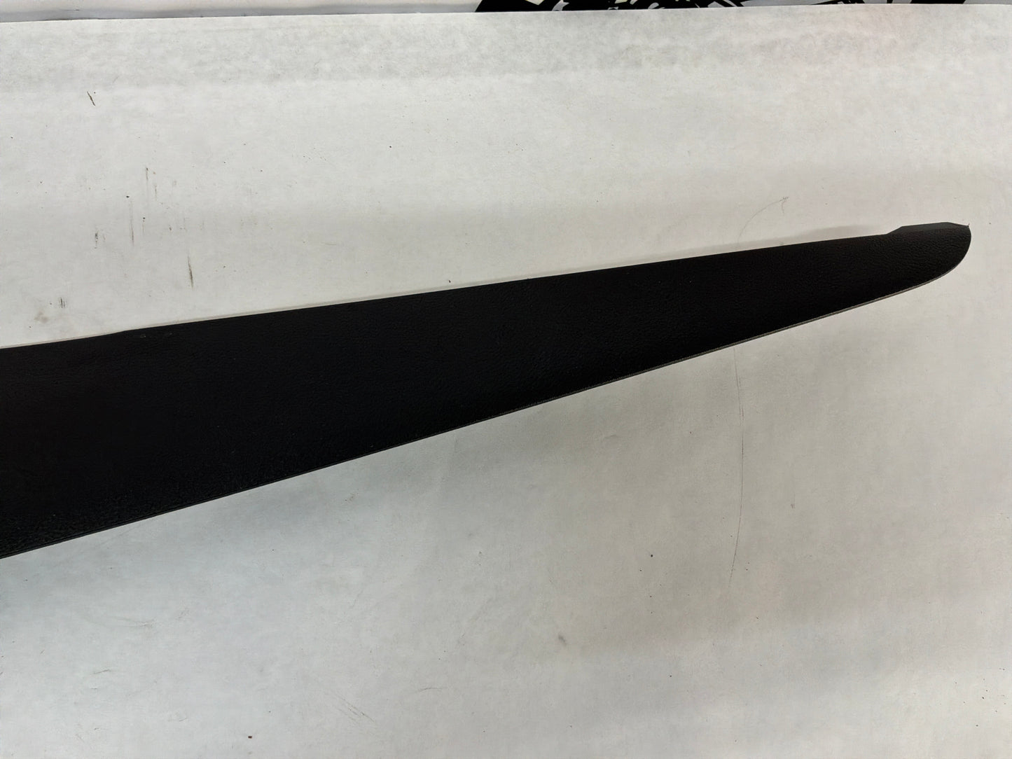 2008 Pontiac G8 Base RH & LH Center Console Side Trim Panels OEM