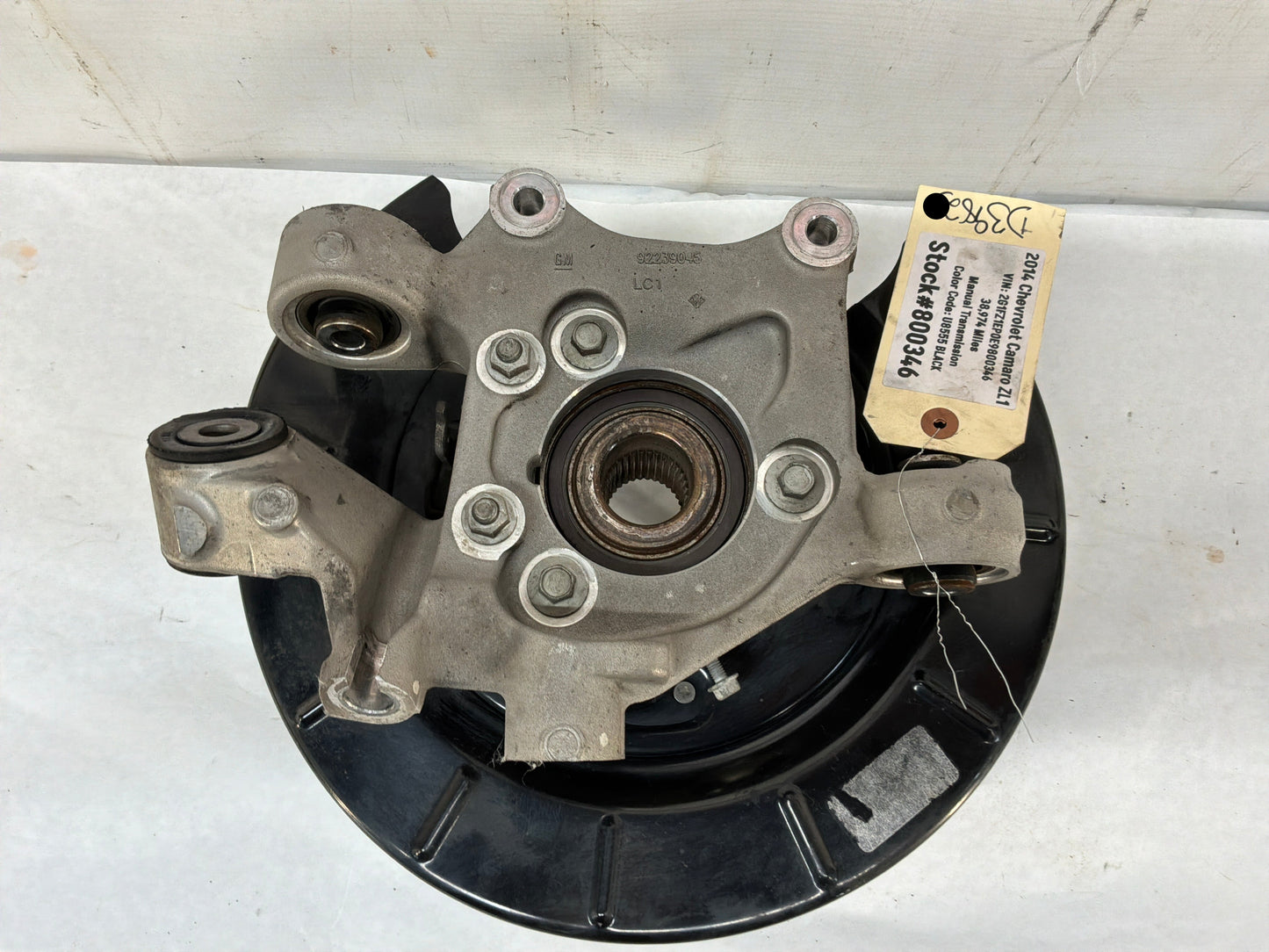 2014 Chevy Camaro LH Driver Rear Suspension Spindle Knuckle Hub Wheel Bearing OEM