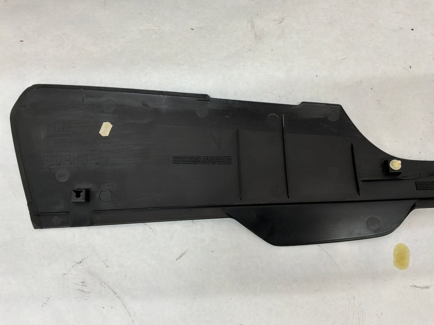 2008 Pontiac G8 Base RH & LH Center Console Side Trim Panels OEM