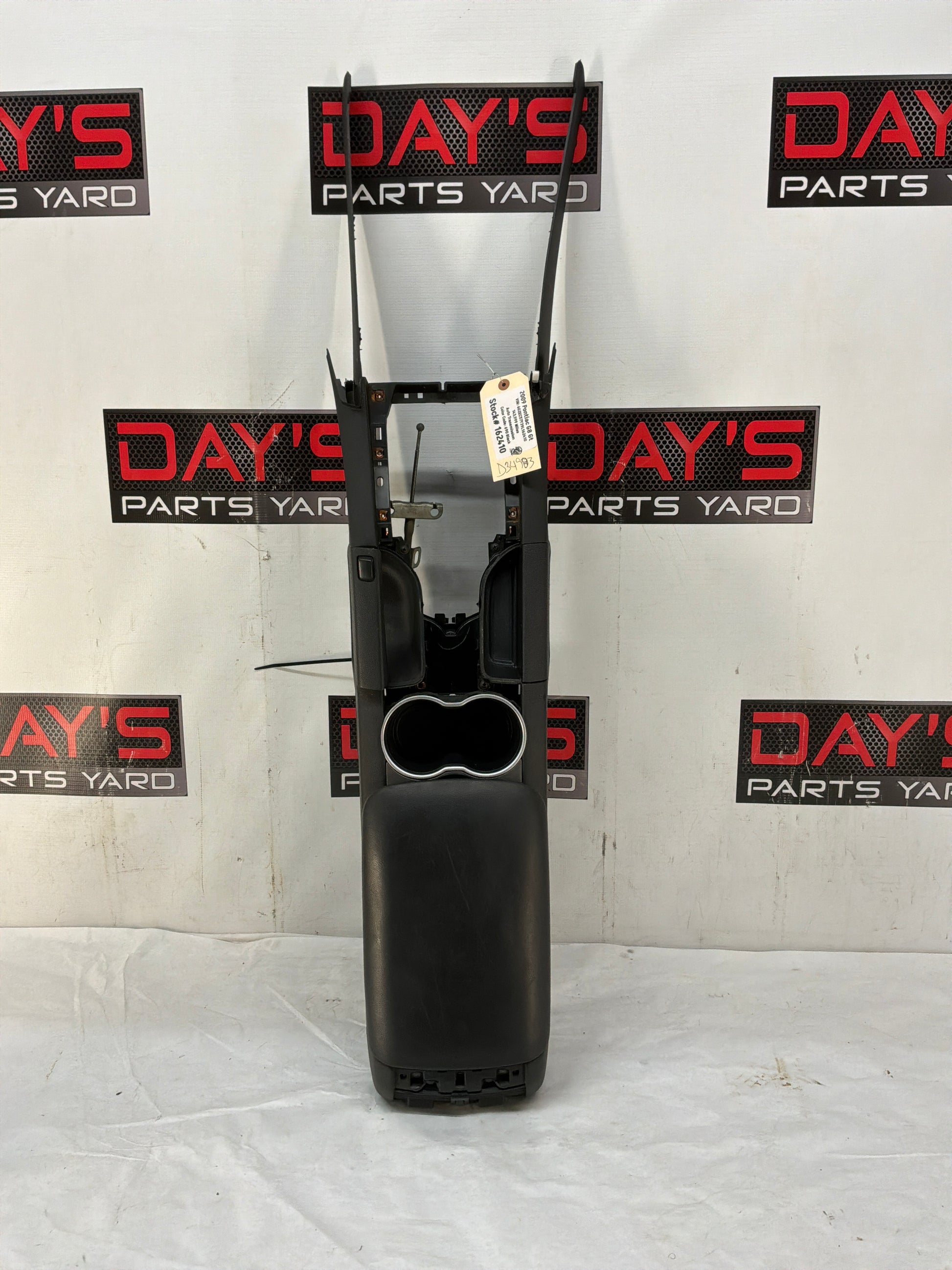Center console - Day's Parts Yard