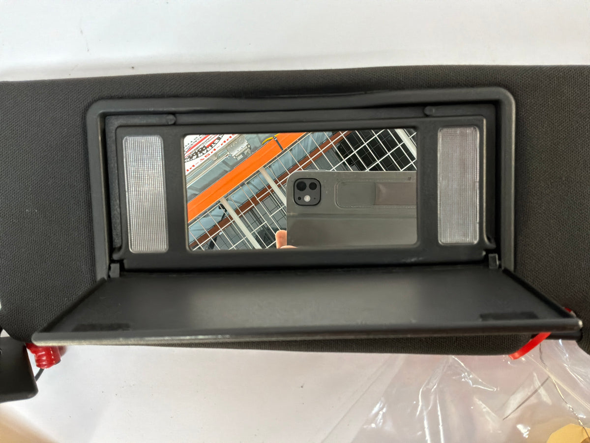 2009 Pontiac G8 Base RH & LH Sunvisor Sun Visor Shade w/ Clips OEM - Day's Parts Yard