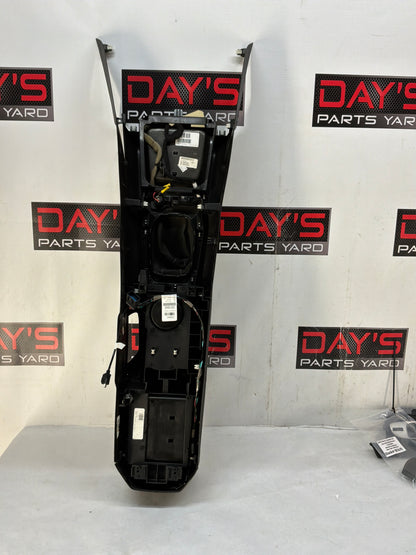 2015 Chevrolet Camaro SS 1LE Complete Center Console Arm Rest OEM