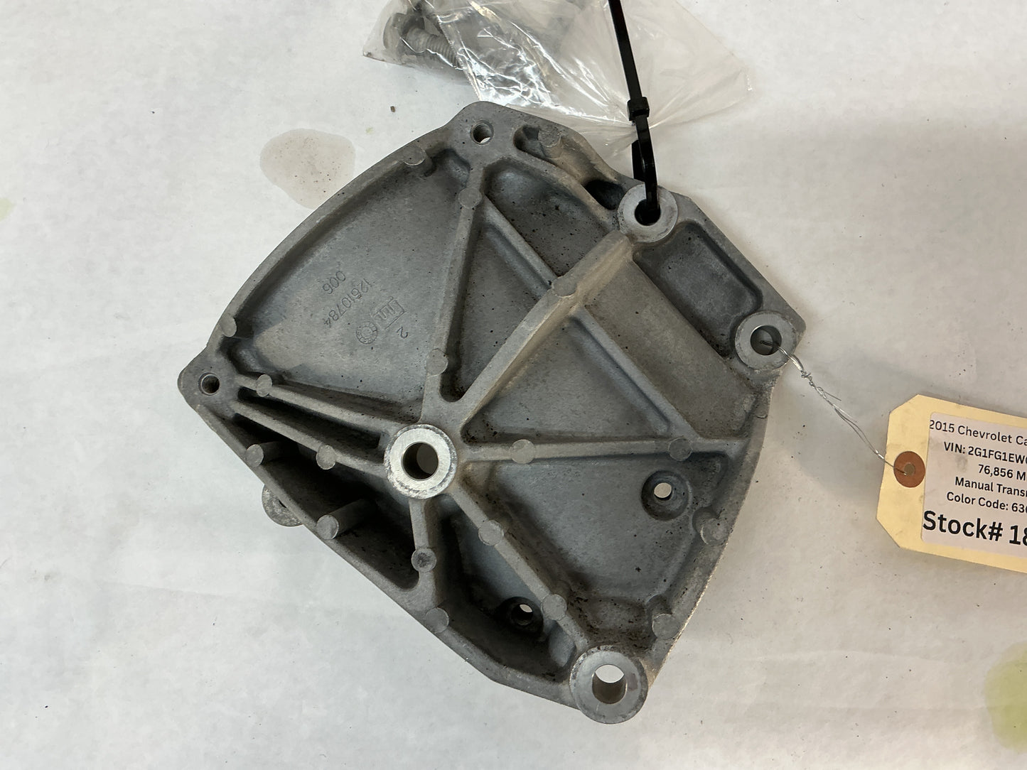 2015 Chevrolet Camaro SS 1LE Ac bracket