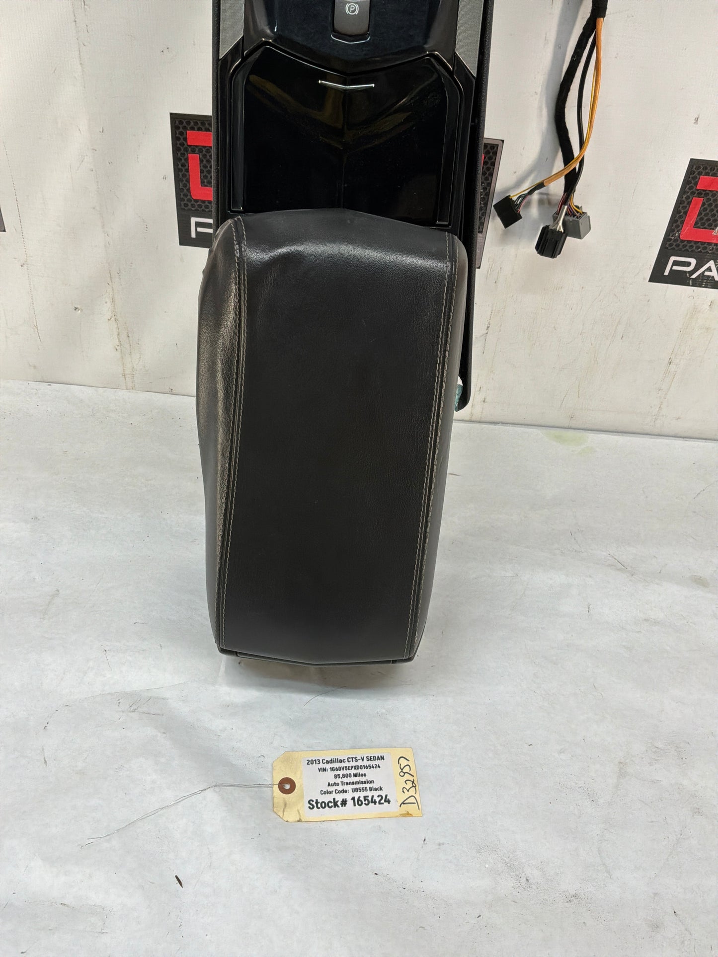 Center console - Day's Parts Yard