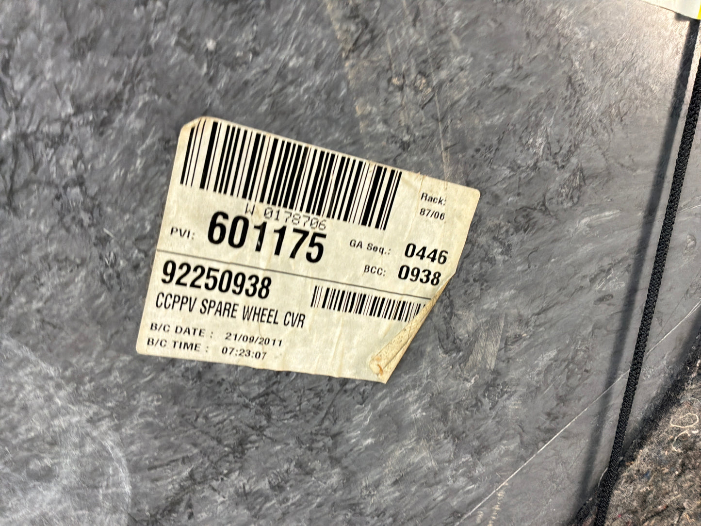 Trunk floor carpet - Day's Parts Yard