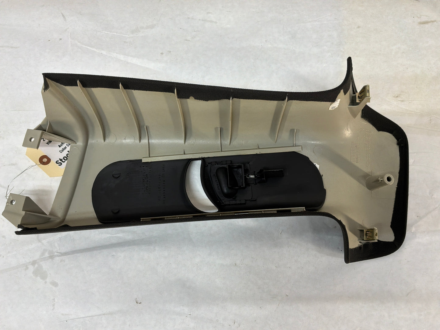 2004 Pontiac GTO RH Passenger Interior Upper B Pillar Seat Belt Trim Panel Molding OEM