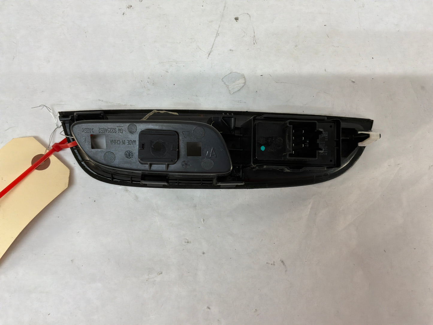 2015 Chevy SS Sedan RH Passenger Rear Window Switch Control Bezel OEM