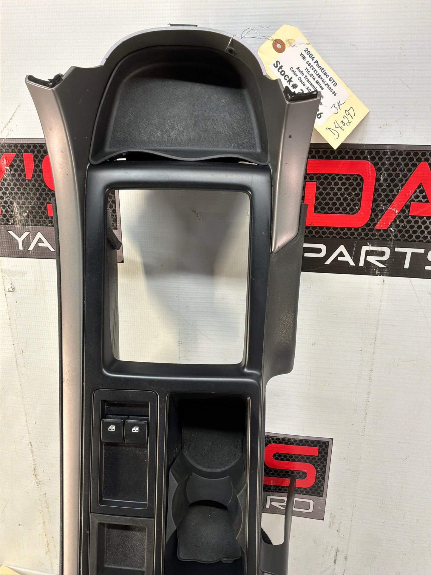 2004 Pontiac GTO Center Console Window Switch Shifter Bezel Armrest OEM