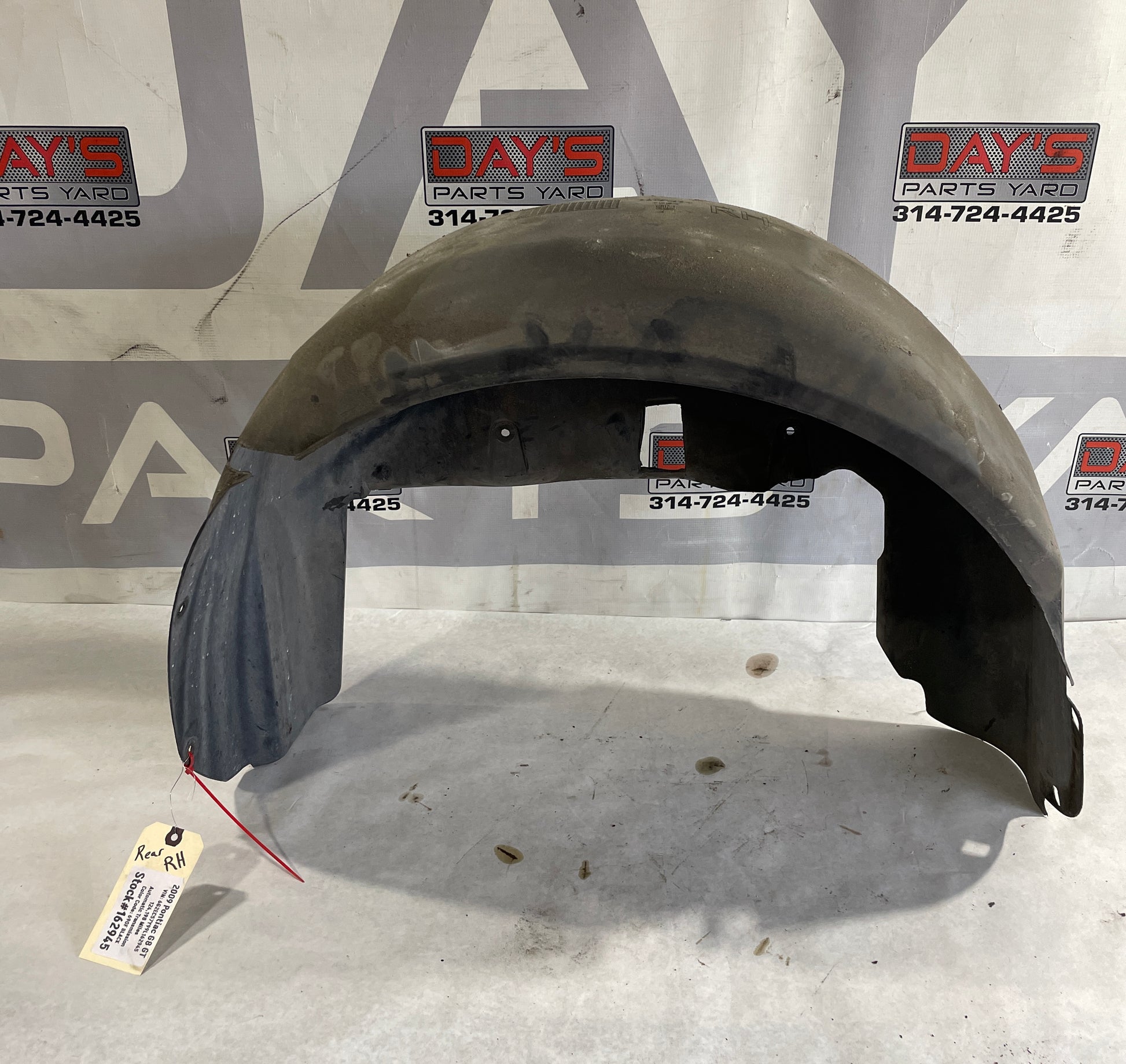 2009 Pontiac G8 GT RH Passenger Rear Wheel Liner OEM - Day's Parts Yard