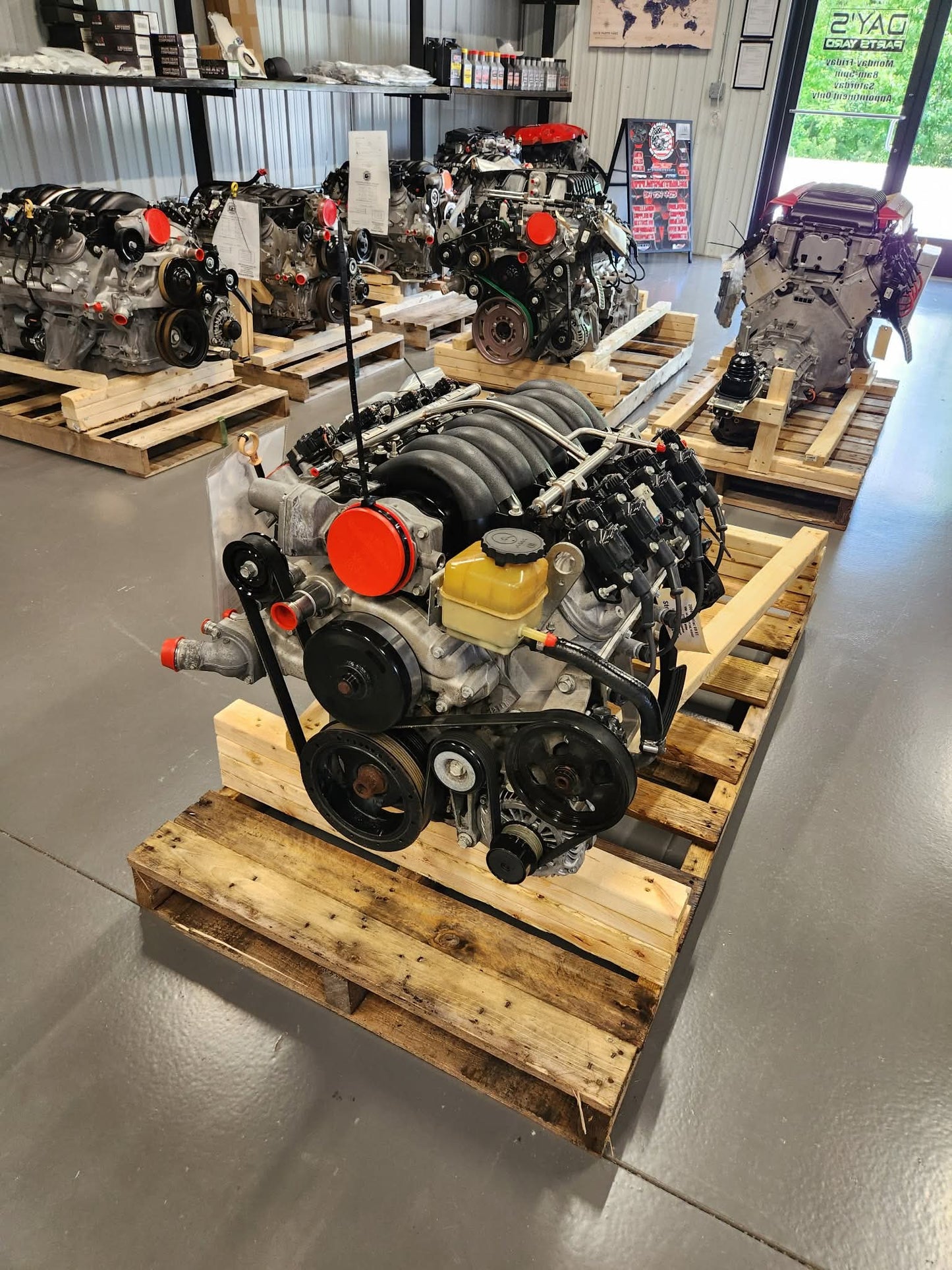 6.0L L77 L76 LS2 Engine 6L80 Automatic Transmission Drivetrain Pullout DOD Deleted