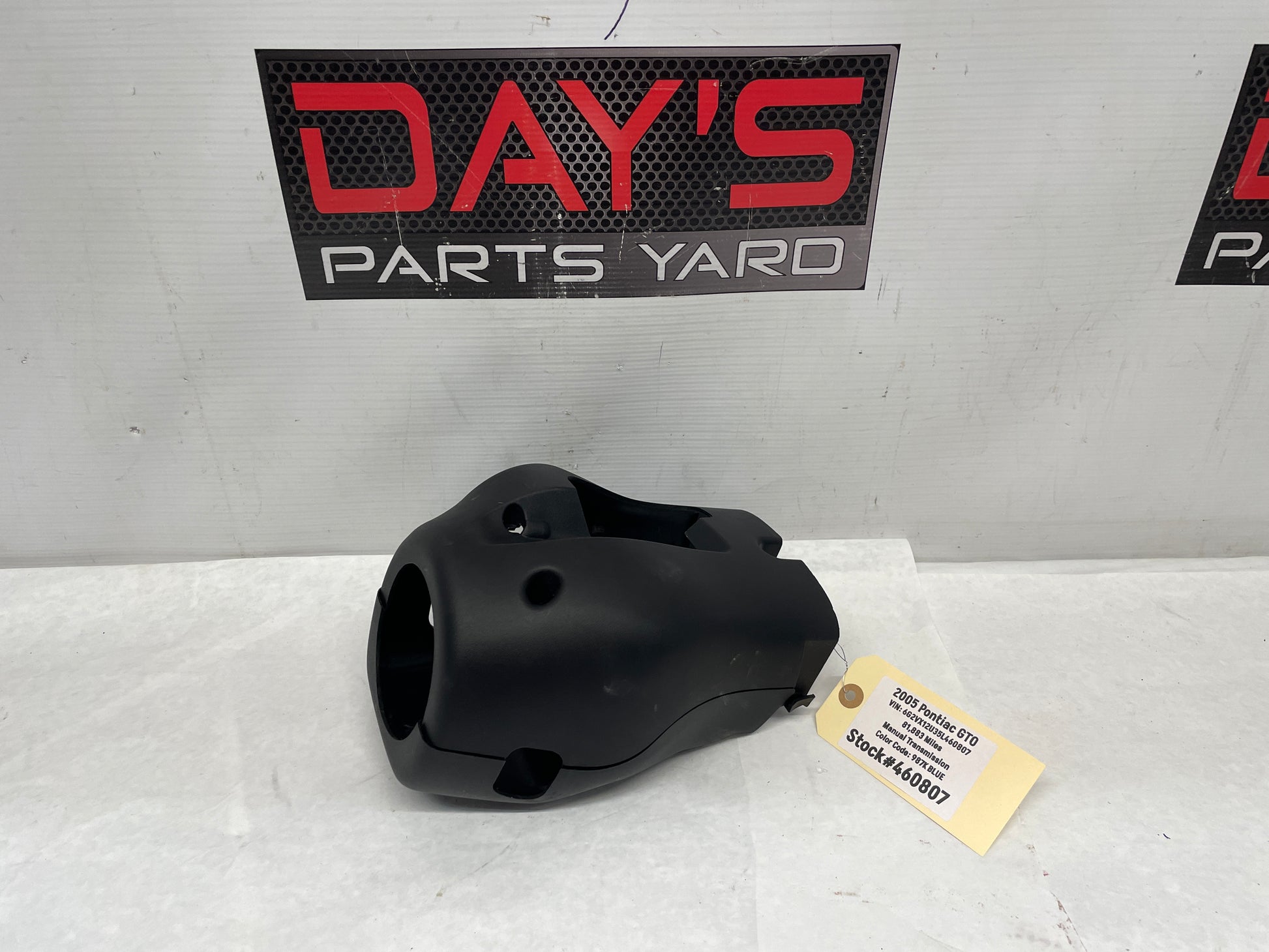 2005 Pontiac GTO Complete Steering Column Clam Shell Cover Molding Trim OEM - Day's Parts Yard