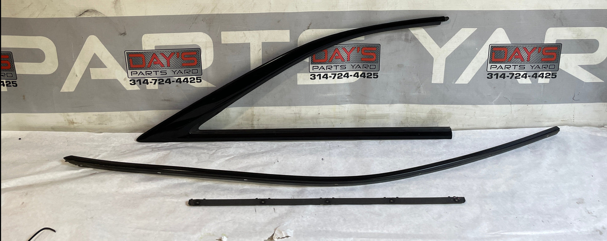 2017 Cadillac ATS-V Coupe Black RH & LH Window Sill Molding Trim Covers OEM - Day's Parts Yard