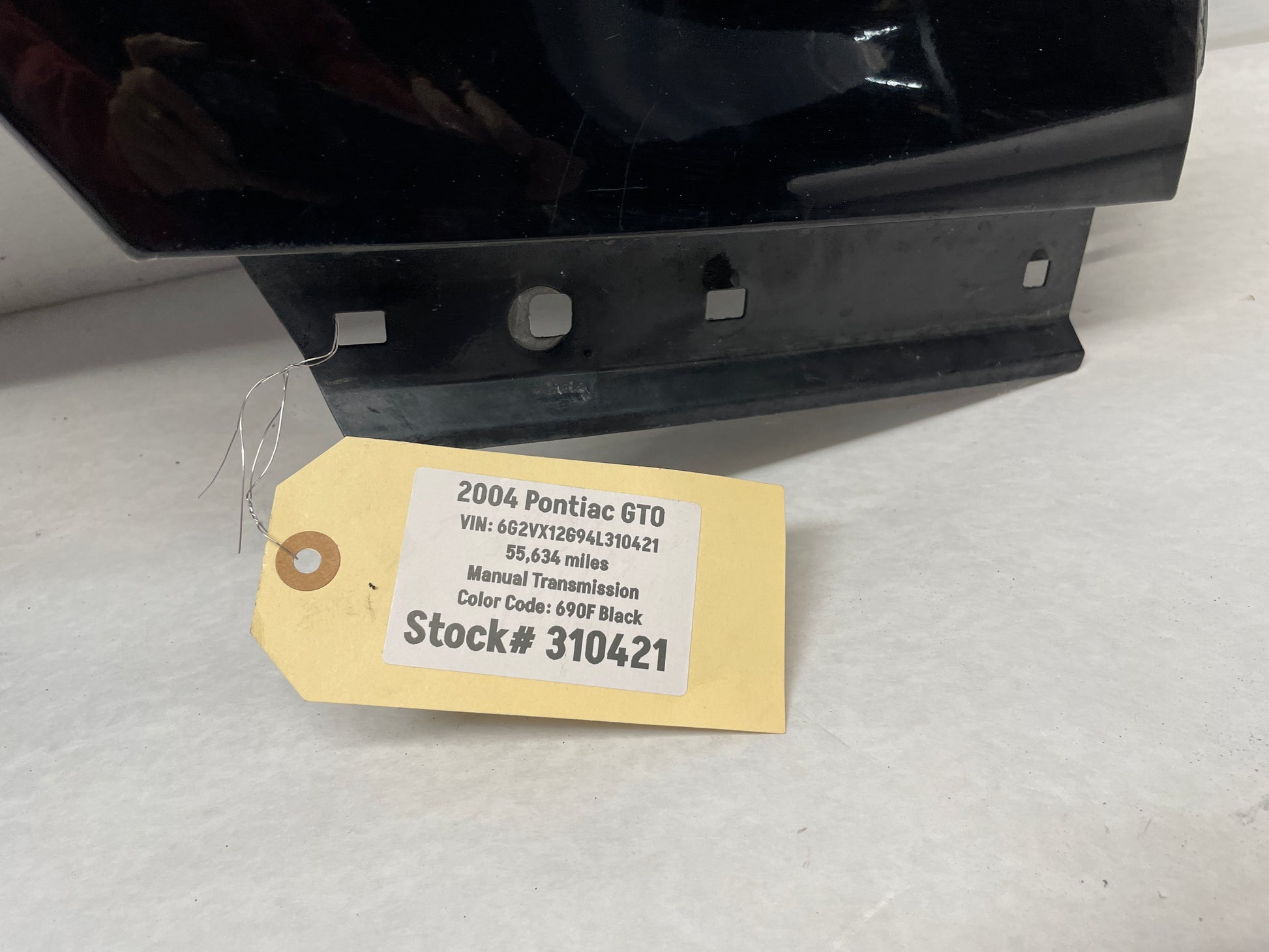 2004 Pontiac GTO RH Passenger Front Fender OEM - Day's Parts Yard