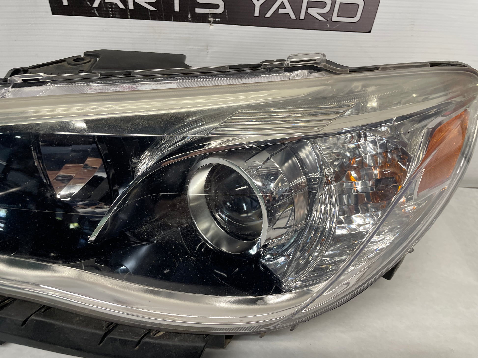 2017 Chevy SS Sedan LH Driver Head Light Lamp Headlight OEM - Day's Parts Yard