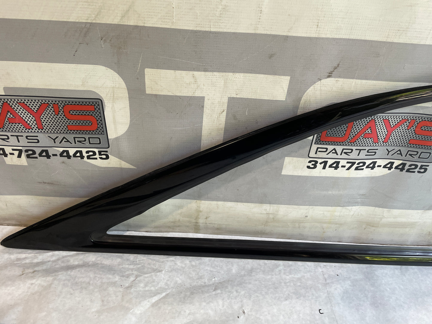 2017 Cadillac ATS-V Coupe Black RH & LH Window Sill Molding Trim Covers OEM - Day's Parts Yard