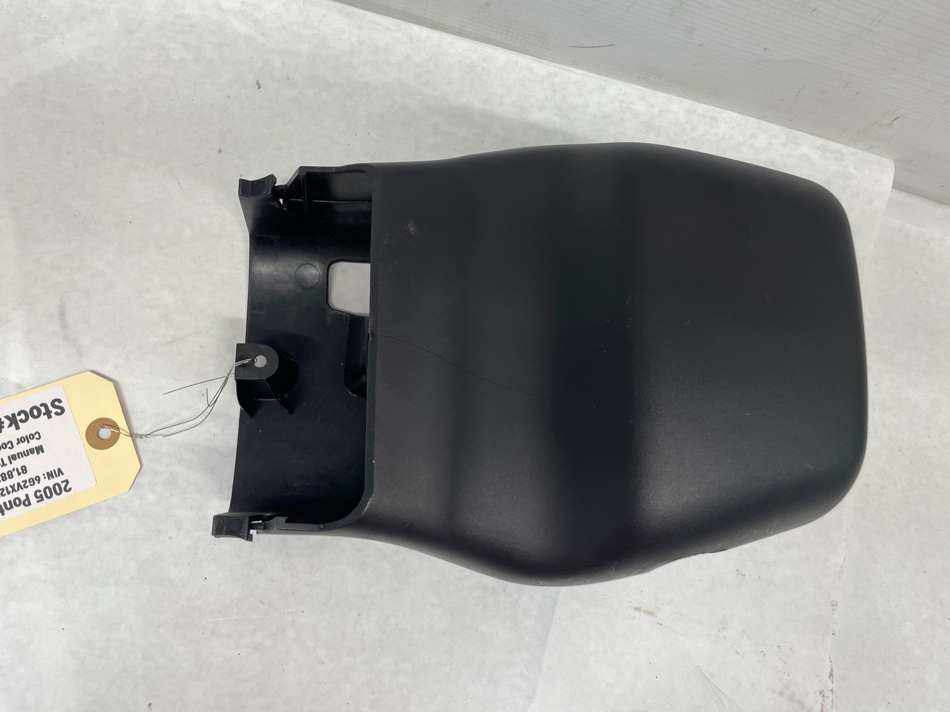2005 Pontiac GTO Complete Steering Column Clam Shell Cover Molding Trim OEM - Day's Parts Yard