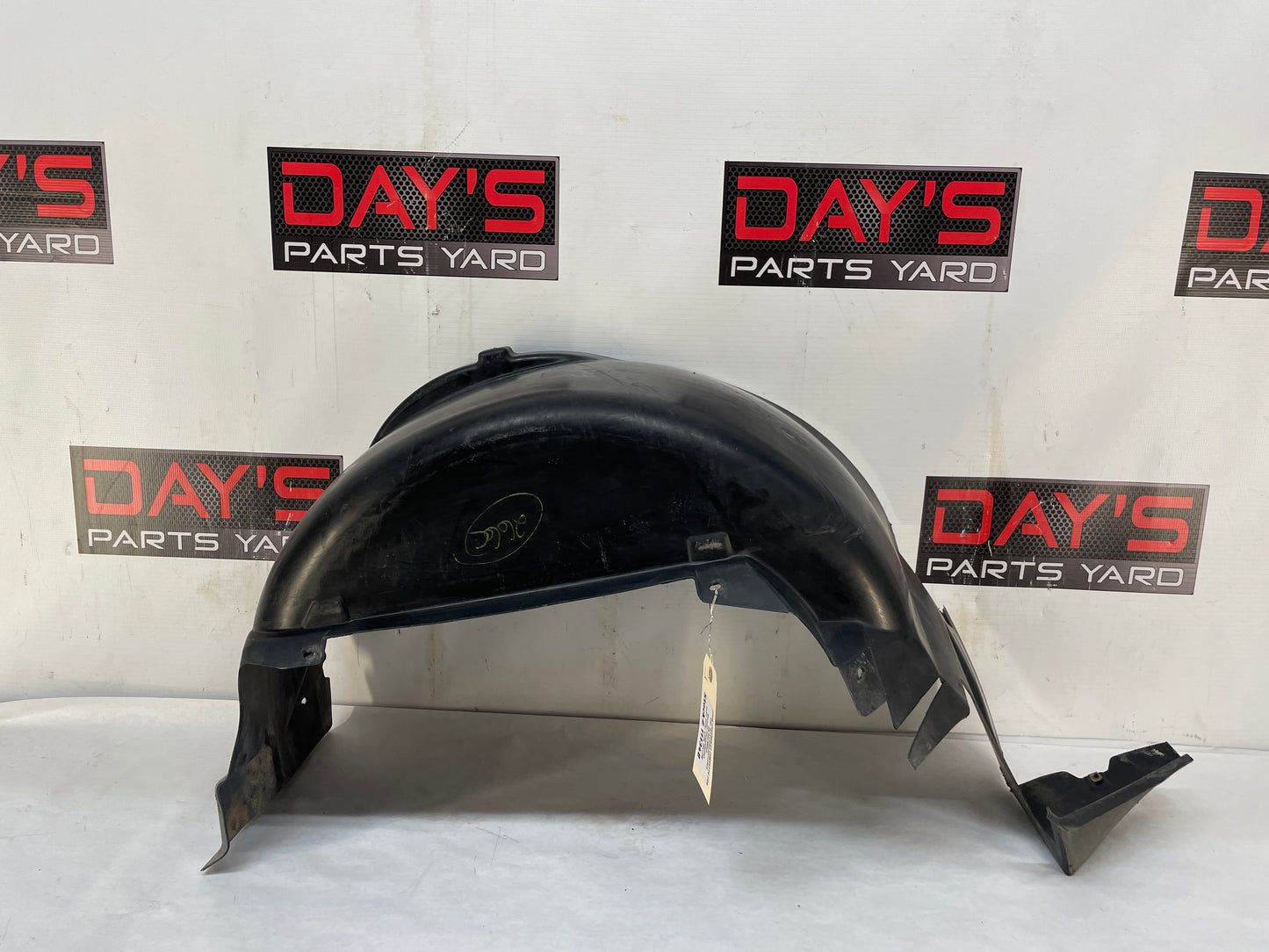 2004 Chevy C5 Corvette Z06 LH Driver Rear Wheel House Well Fender Liner OEM - Day's Parts Yard