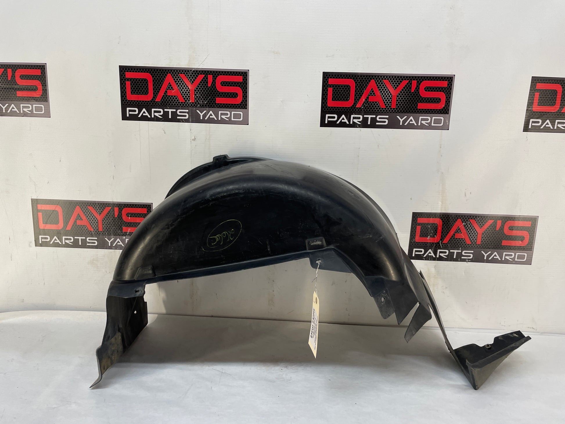 2004 Chevy C5 Corvette Z06 LH Driver Rear Wheel House Well Fender Liner OEM - Day's Parts Yard