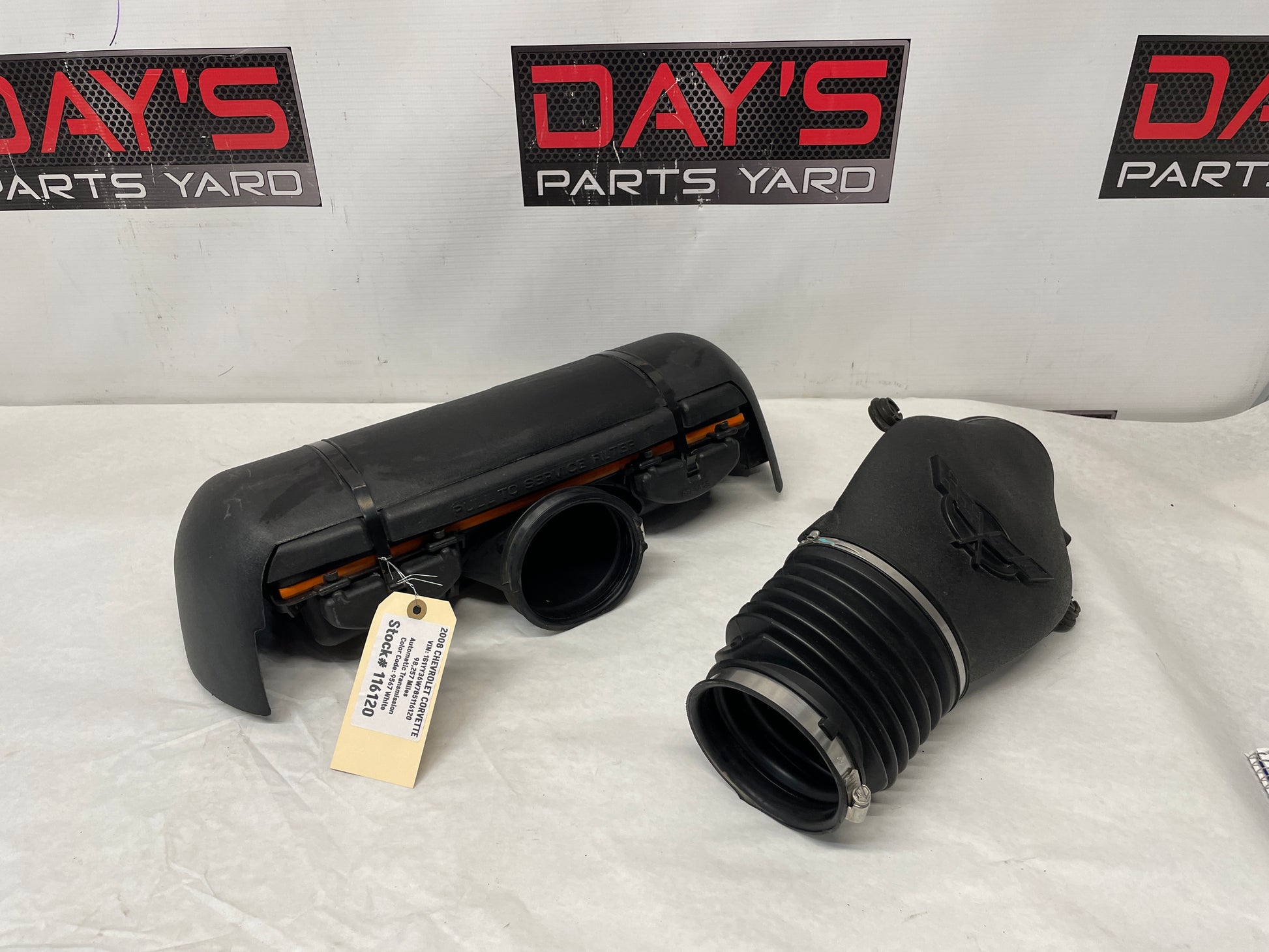 2008 Chevy Corvette Air Cleaner Assembly OEM - Day's Parts Yard