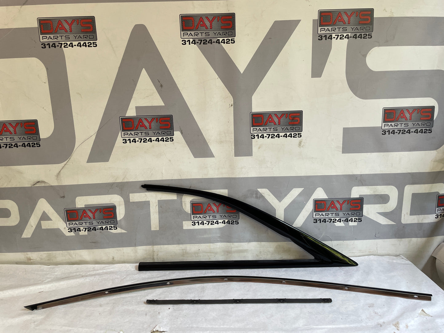 2017 Cadillac ATS-V Coupe Black RH & LH Window Sill Molding Trim Covers OEM - Day's Parts Yard