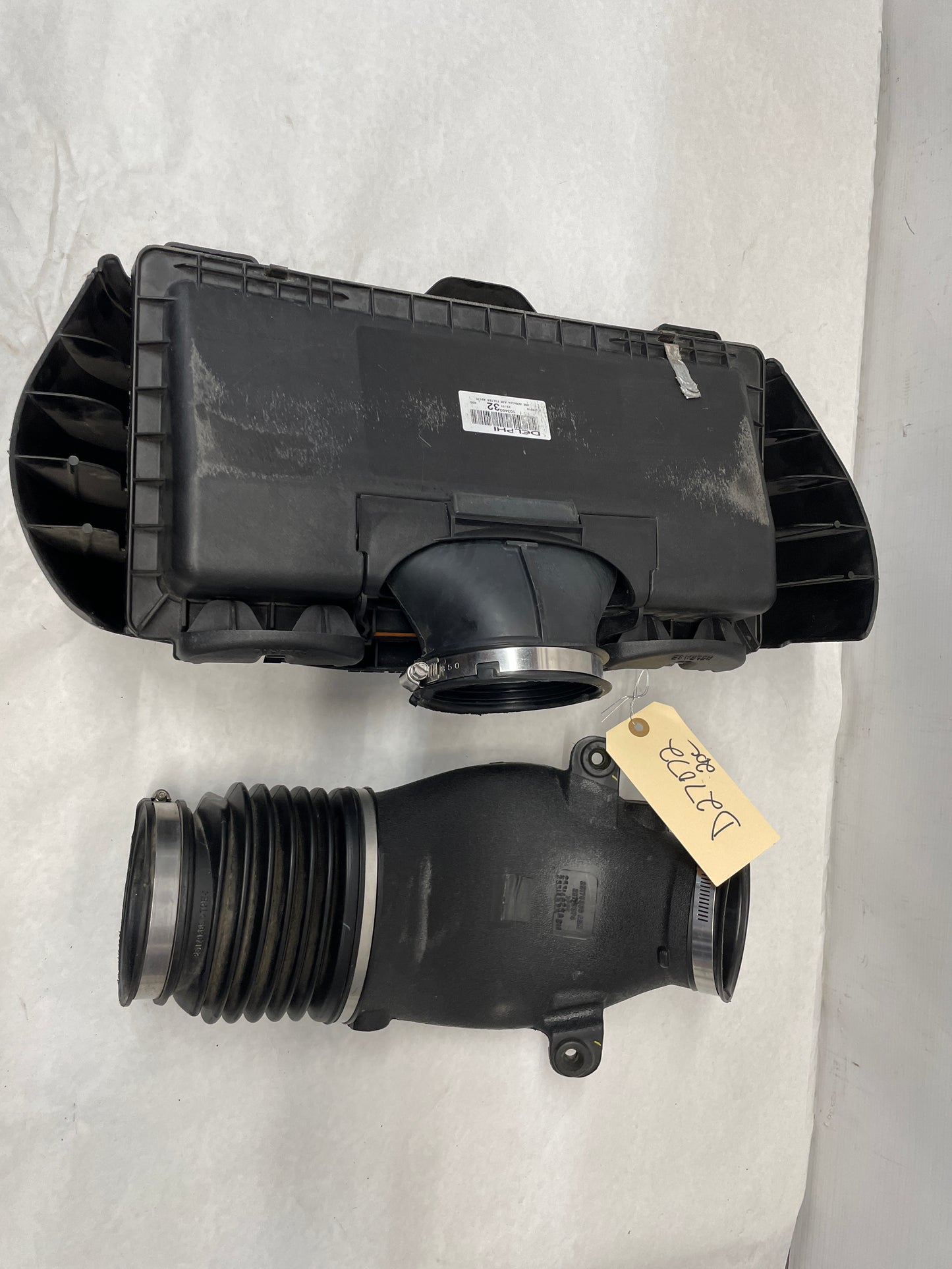 2008 Chevy Corvette Air Cleaner Assembly OEM - Day's Parts Yard