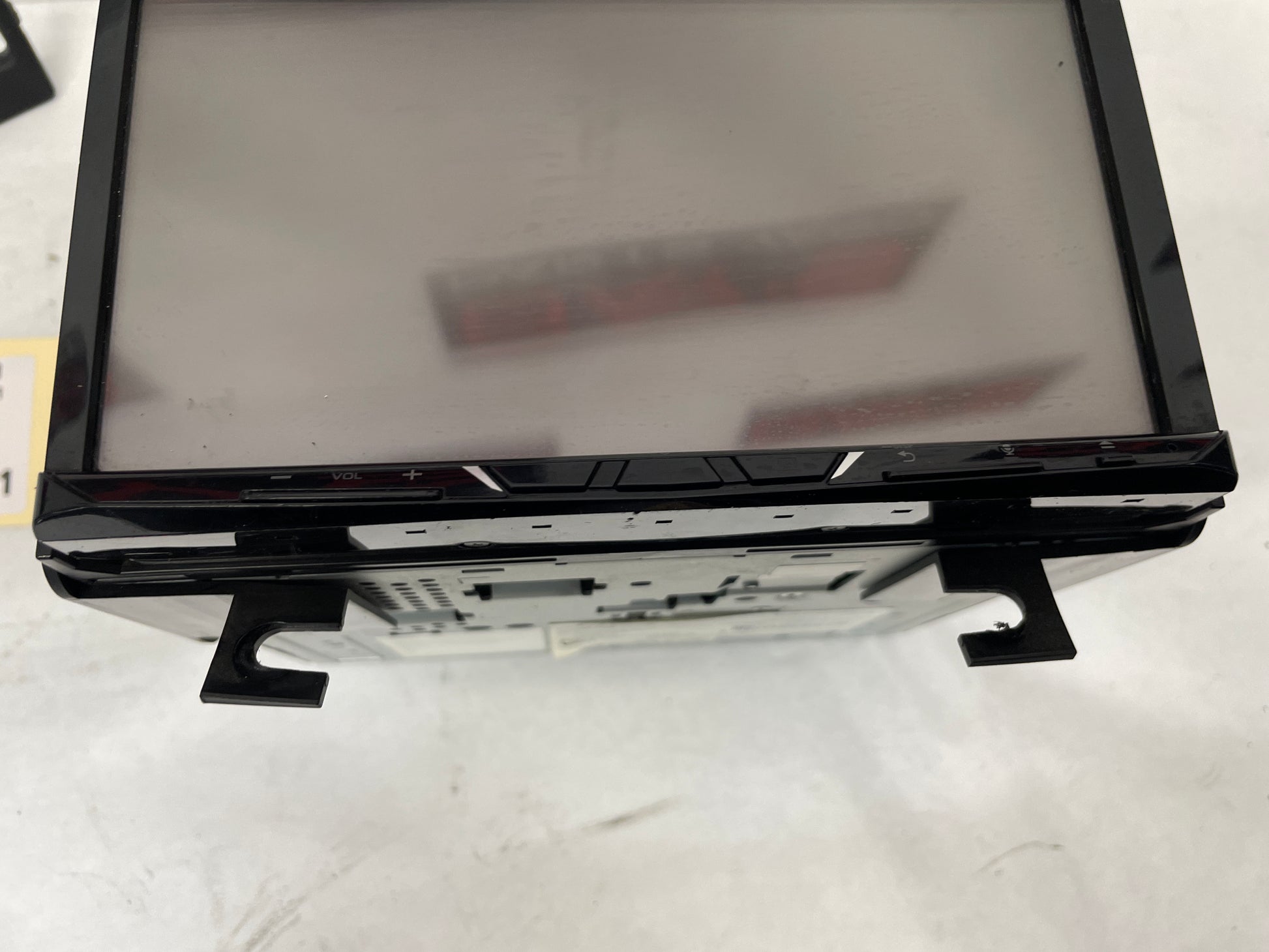 Pioneer Double Din Touchscreen CD DVD Player Radio w/ Install Kit - Day's Parts Yard