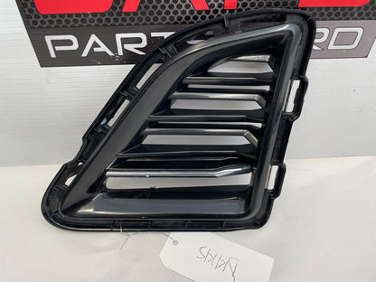 2018 Chevy Camaro SS RH Passenger Front Scoop Cooling Vent OEM