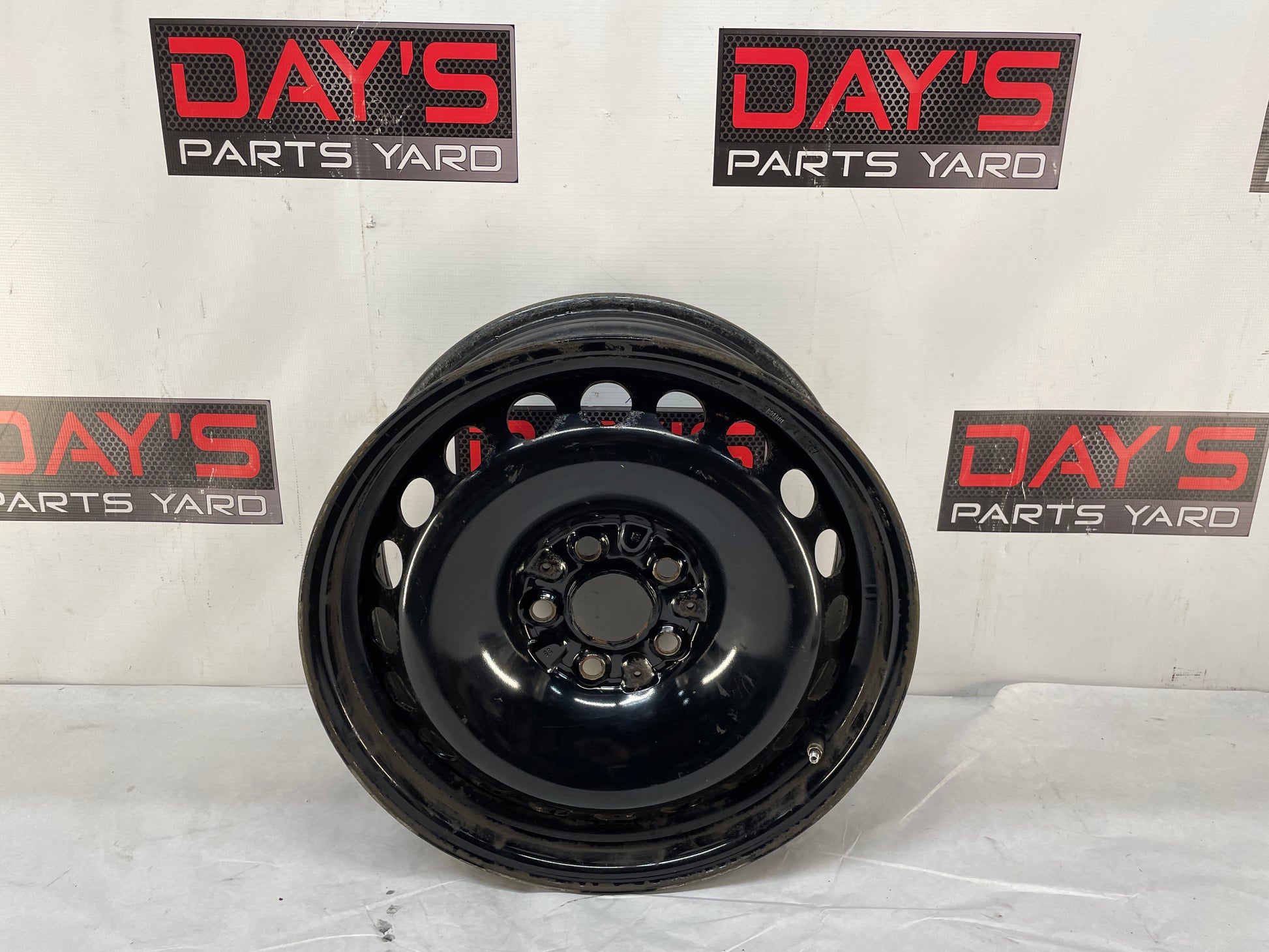 2013 Chevy Caprice PPV Factory OEM Steel Wheel 18X8 - Day's Parts Yard