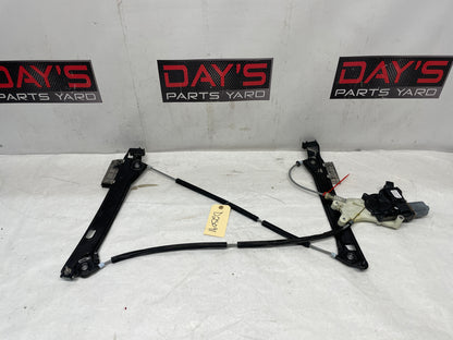 2013 Chevy Camaro ZL1 RH Passenger Front Window Regulator w/ Motor OEM - Day's Parts Yard