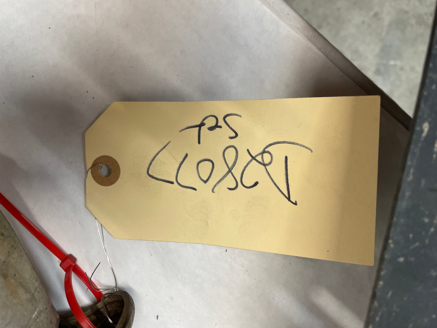 2004 Pontiac GTO RH & LH Exhaust Catalytic Converters Manifold Pipes - Day's Parts Yard