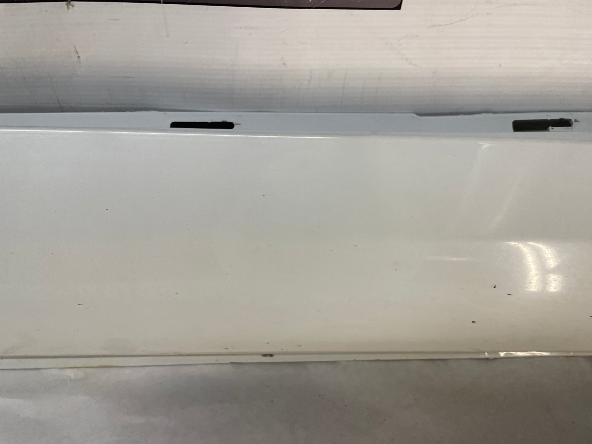 2013 Chevy Caprice PPV RH Passenger Rocker Molding Side Skirt Panel Trim Molding OEM - Day's Parts Yard