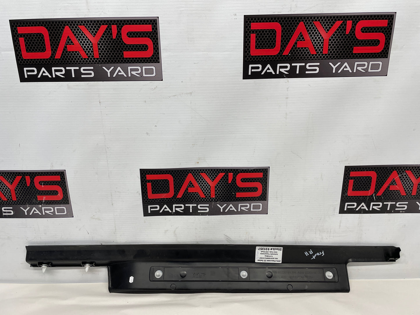 2014 Chevy SS Sedan RH Passenger Front Scuff Sill Plate OEM - Day's Parts Yard