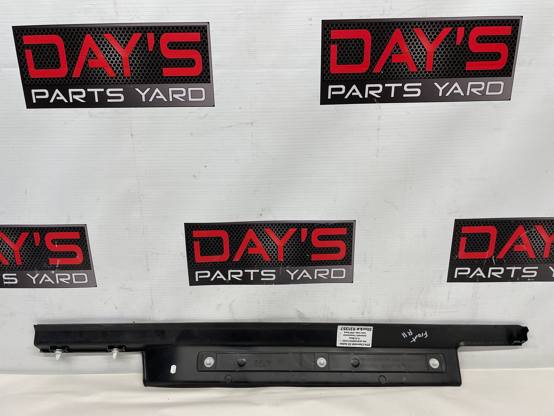 2014 Chevy SS Sedan RH Passenger Front Scuff Sill Plate OEM - Day's Parts Yard