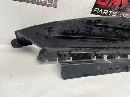 2004 Pontiac GTO Radiator Air Inlet Lower Duct OEM - Day's Parts Yard