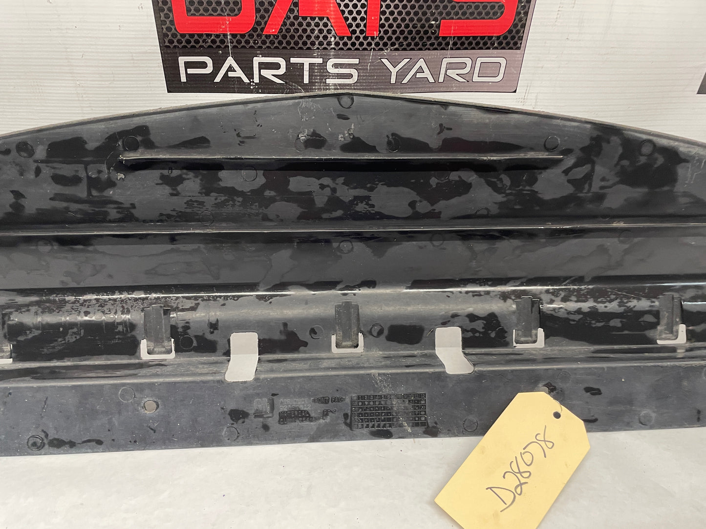 2004 Pontiac GTO Radiator Air Inlet Lower Duct OEM - Day's Parts Yard