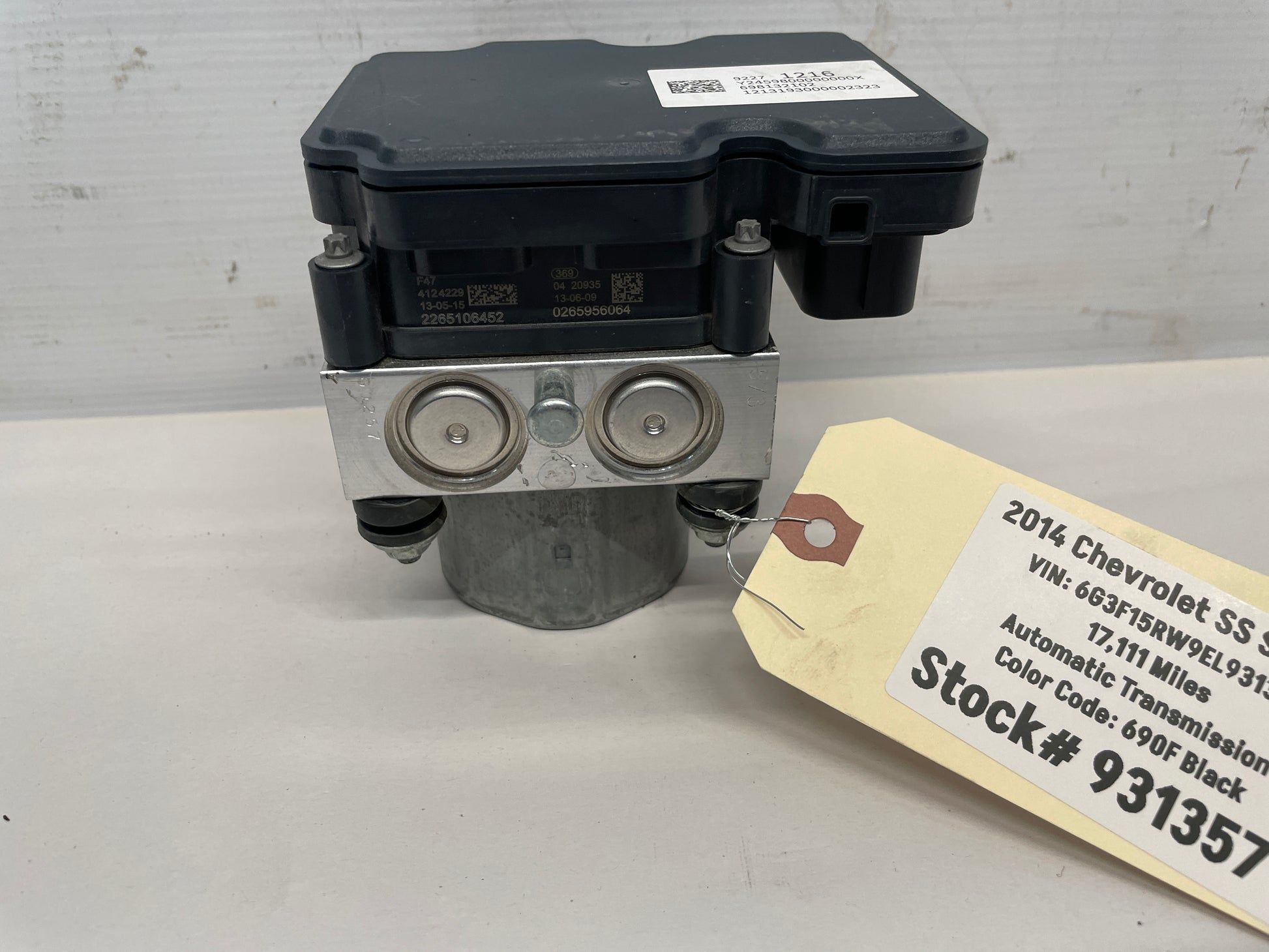 2014 Chevy SS Sedan ABS Anti Lock Brake Pump Module OEM - Day's Parts Yard