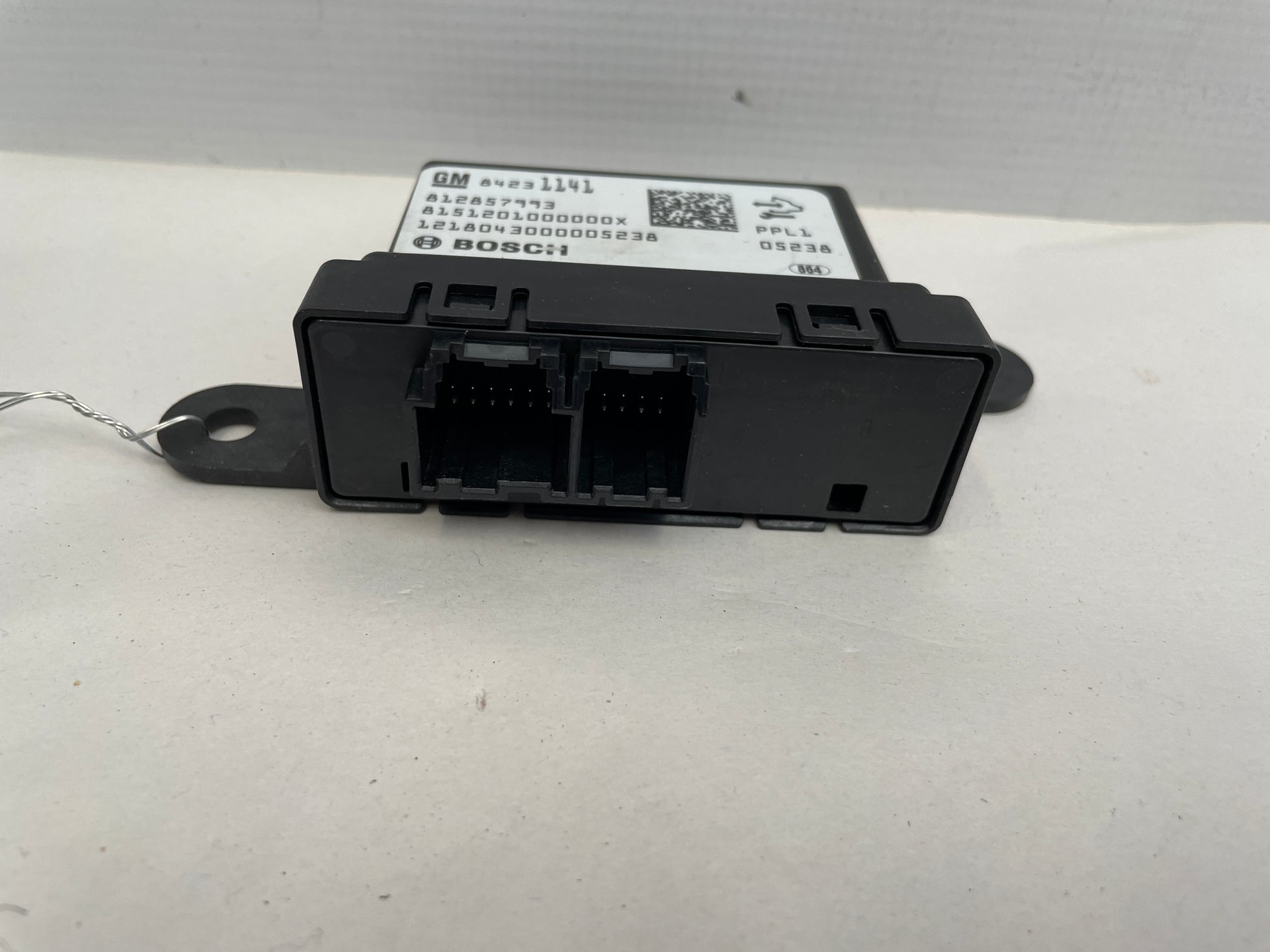 2018 Chevy Camaro SS Park Assist Control Module OEM - Day's Parts Yard