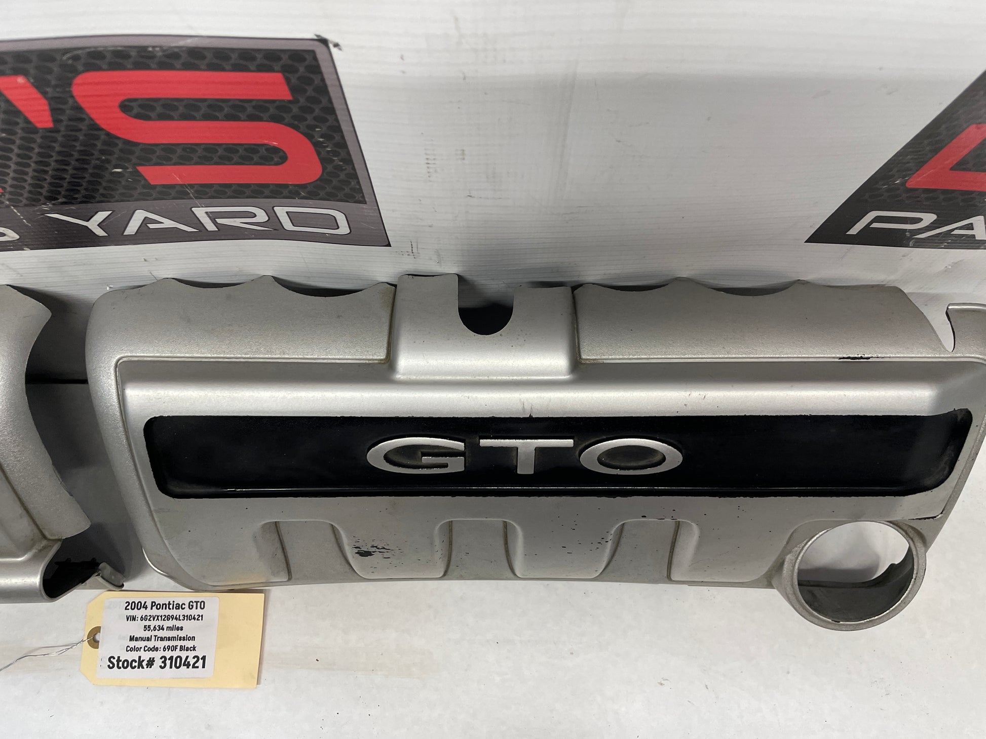 2004 Pontiac GTO RH & LH Engine Motor Intake Manifold Coil Covers Set OEM - Day's Parts Yard