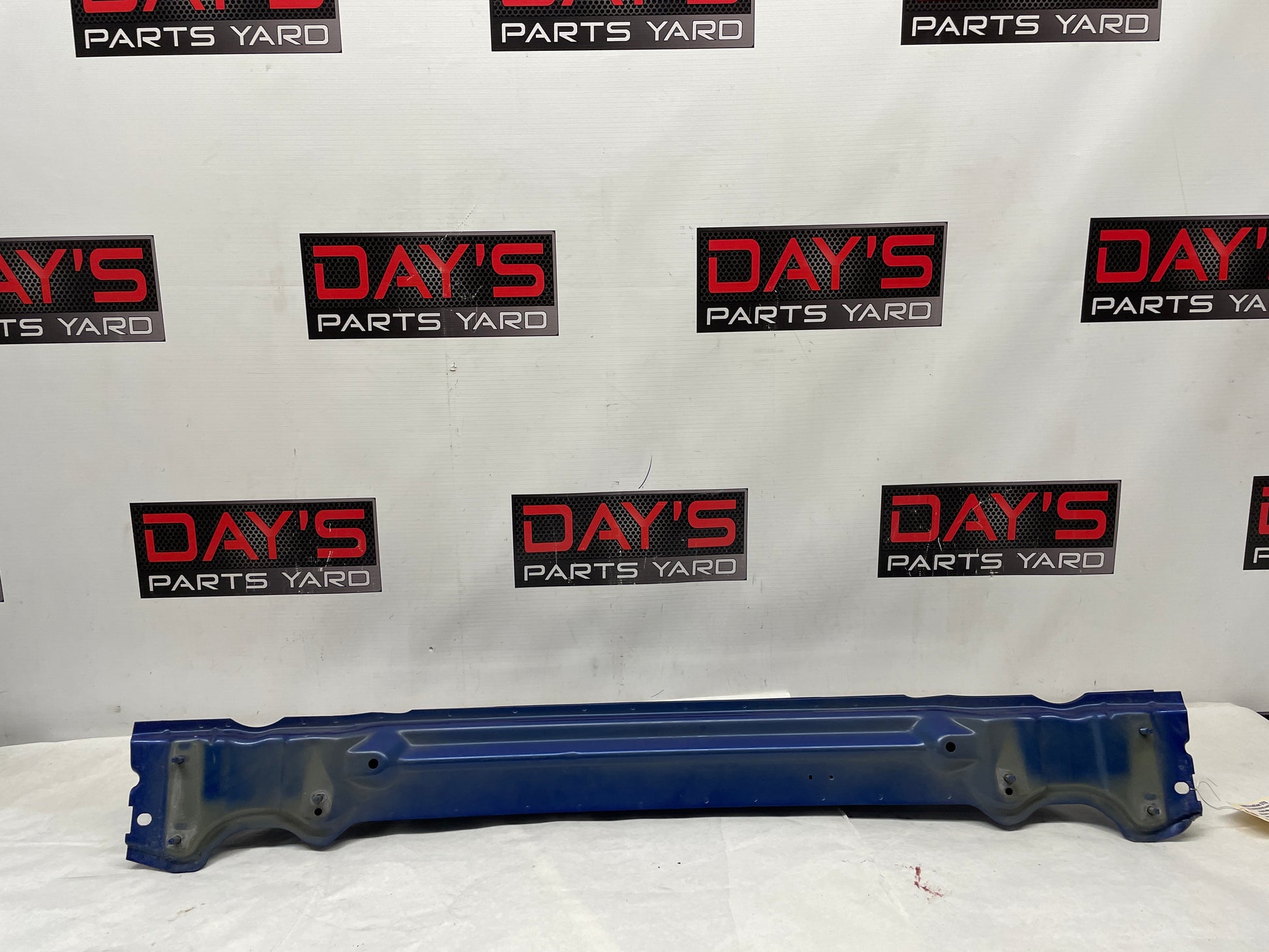 2005 Pontiac GTO Front Bumper Impact Bar OEM - Day's Parts Yard