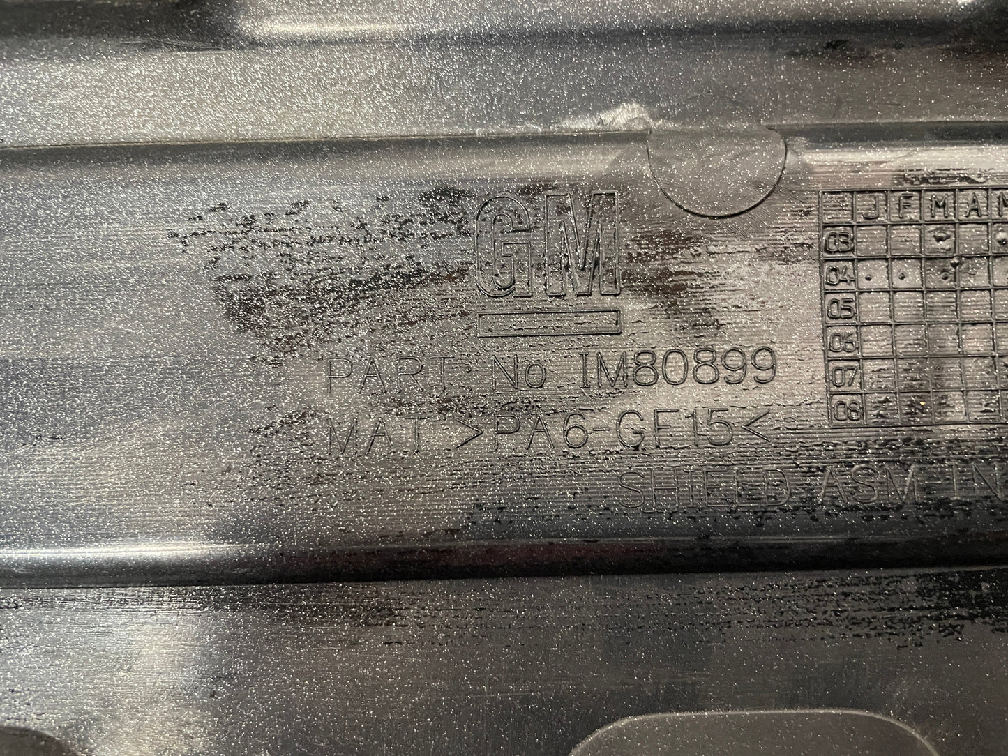 2004 Pontiac GTO RH & LH Engine Motor Intake Manifold Coil Covers Set OEM - Day's Parts Yard