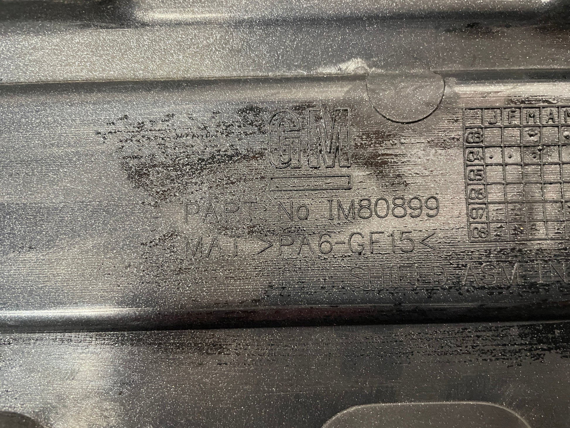 2004 Pontiac GTO RH & LH Engine Motor Intake Manifold Coil Covers Set OEM - Day's Parts Yard