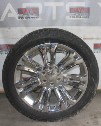 2014 GMC Sierra K1500 Denali Wheel & Tire 22X9 OEM