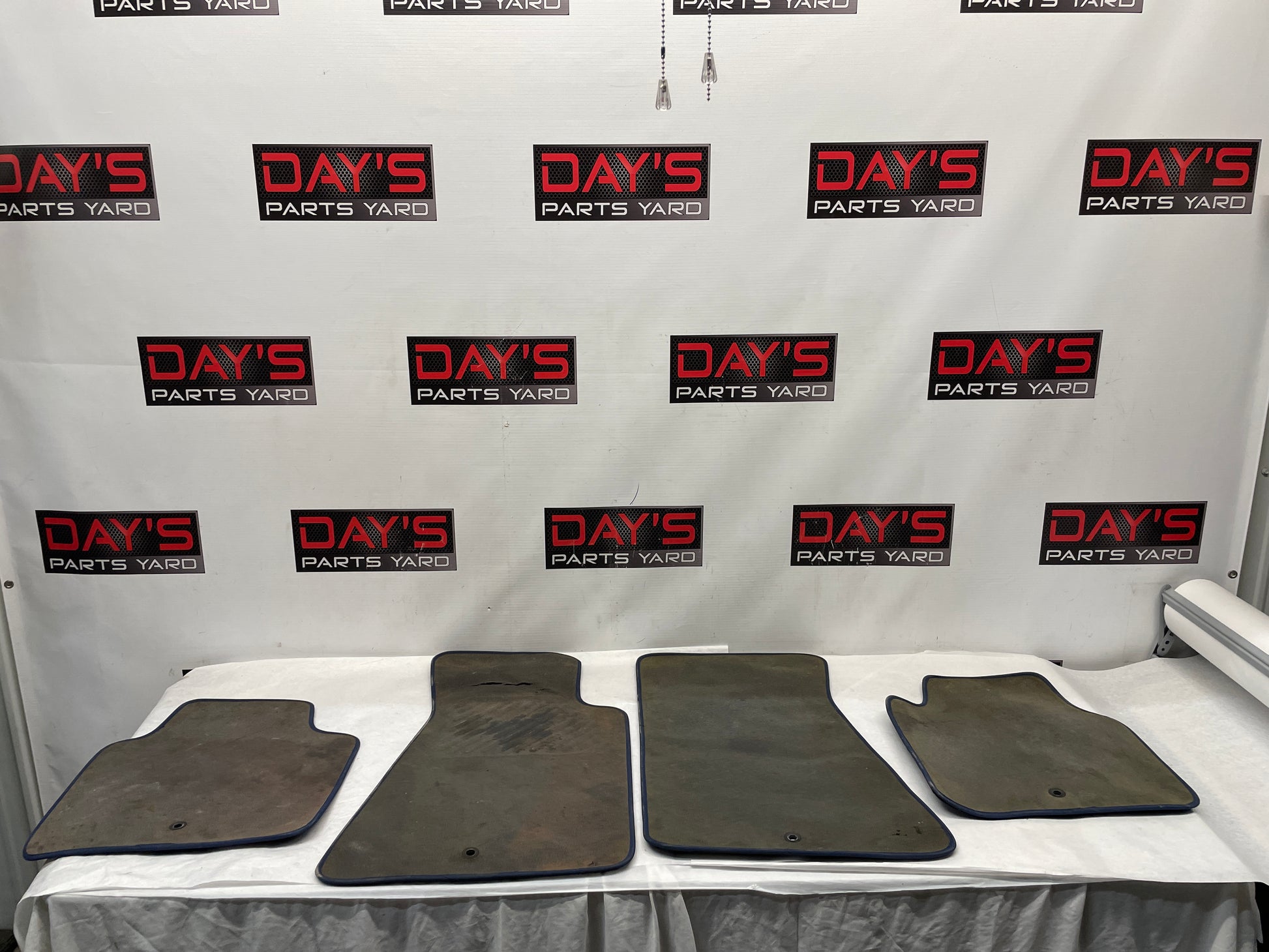 2005 Pontiac GTO Blue Trim Floor Mats Set Front and Rear OEM - Day's Parts Yard