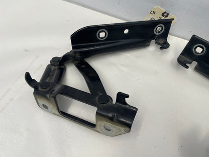 2010 Chevy Camaro SS RH & LH Hood Hinges OEM - Day's Parts Yard