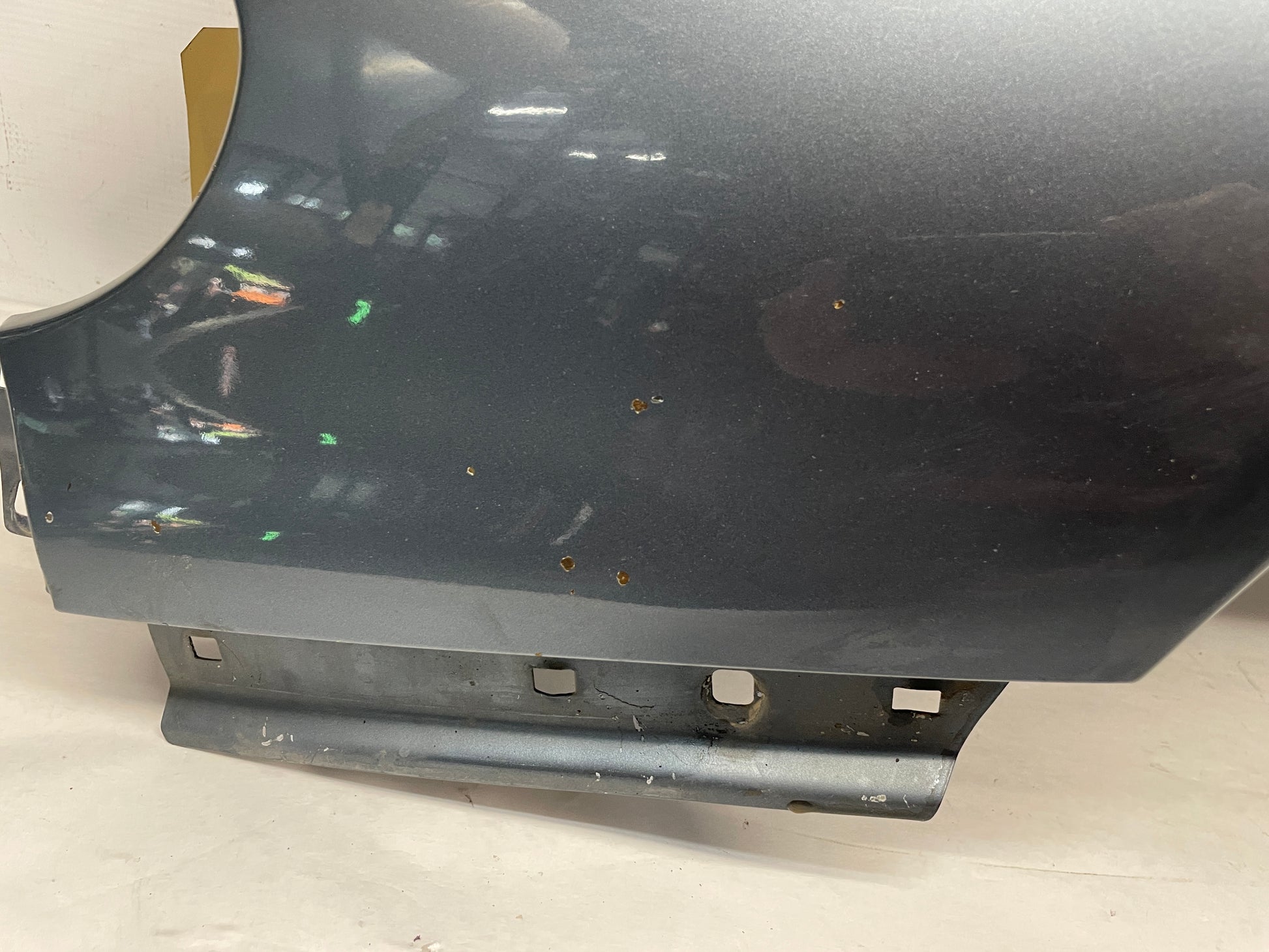 2006 Pontiac GTO LH Driver Front Fender OEM - Day's Parts Yard