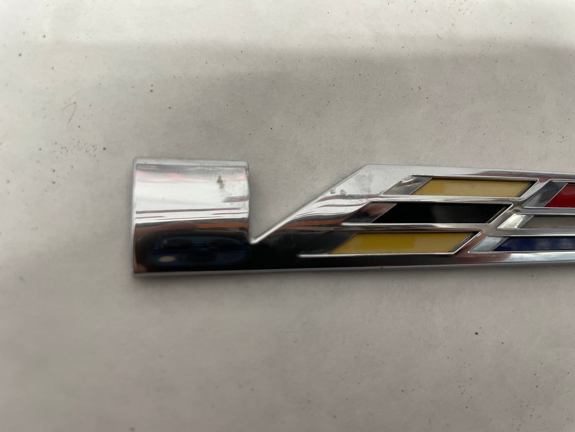 2017 Cadillac CTS-V Trunk Emblem OEM - Day's Parts Yard